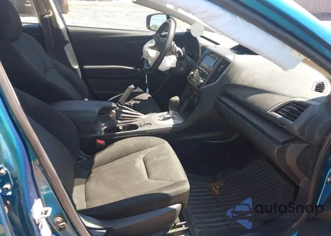 2018 Subaru Impreza 2.0I Premium z USA, uszkodzony, nr VIN 4S3GTAD60J3745292